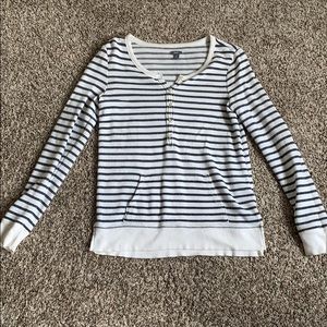 Aerie Beachy Light Weight Sweatshirt